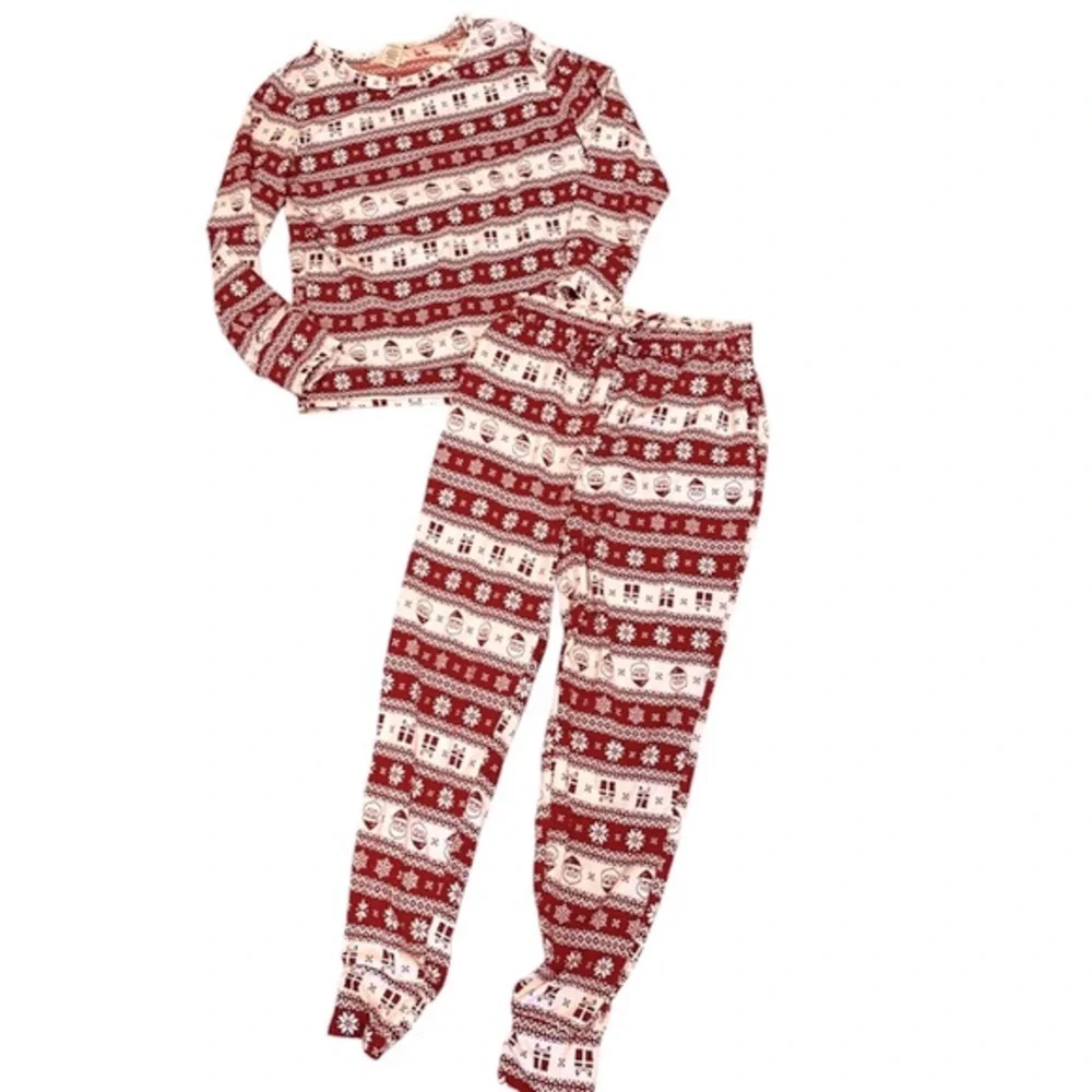 Shosho Christmas Holiday Pajamas PJ Set Red White Fair Isle Santa Claus M Lounge